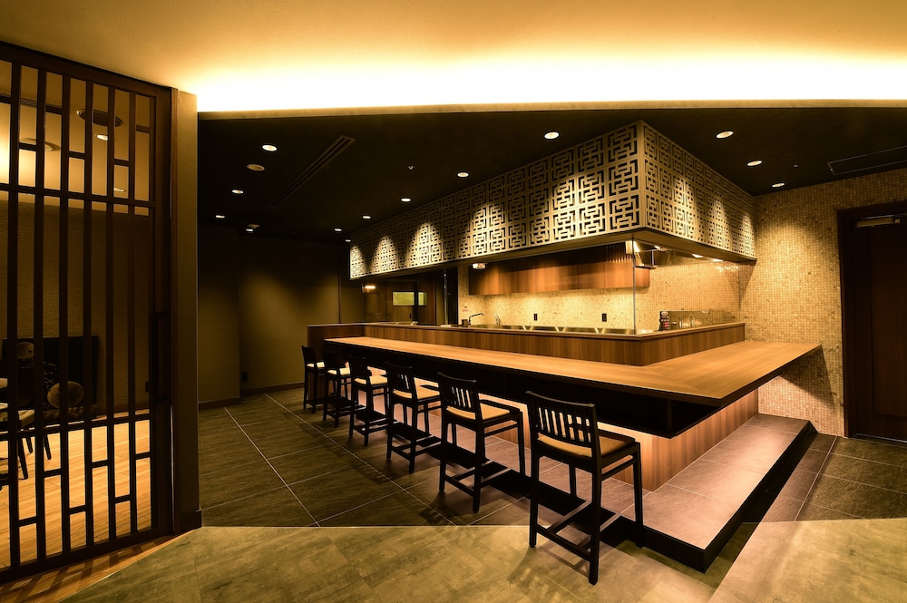 Hotel Hewitt Koshien (ex Novotel Koshien Osaka West) 42/54
