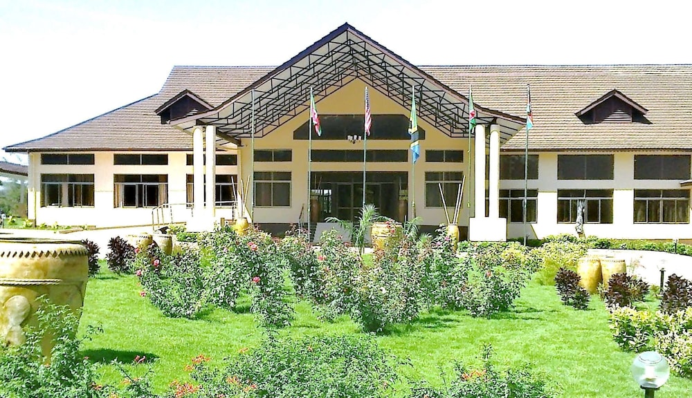 Nashera Hotel 35/42