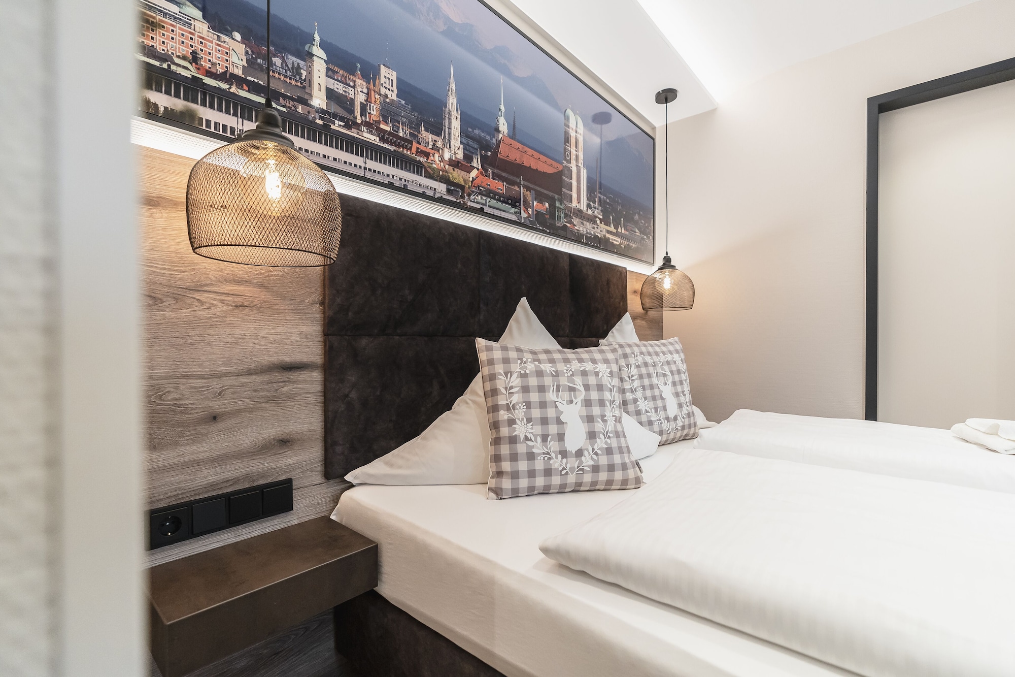 apartment, kitchenette