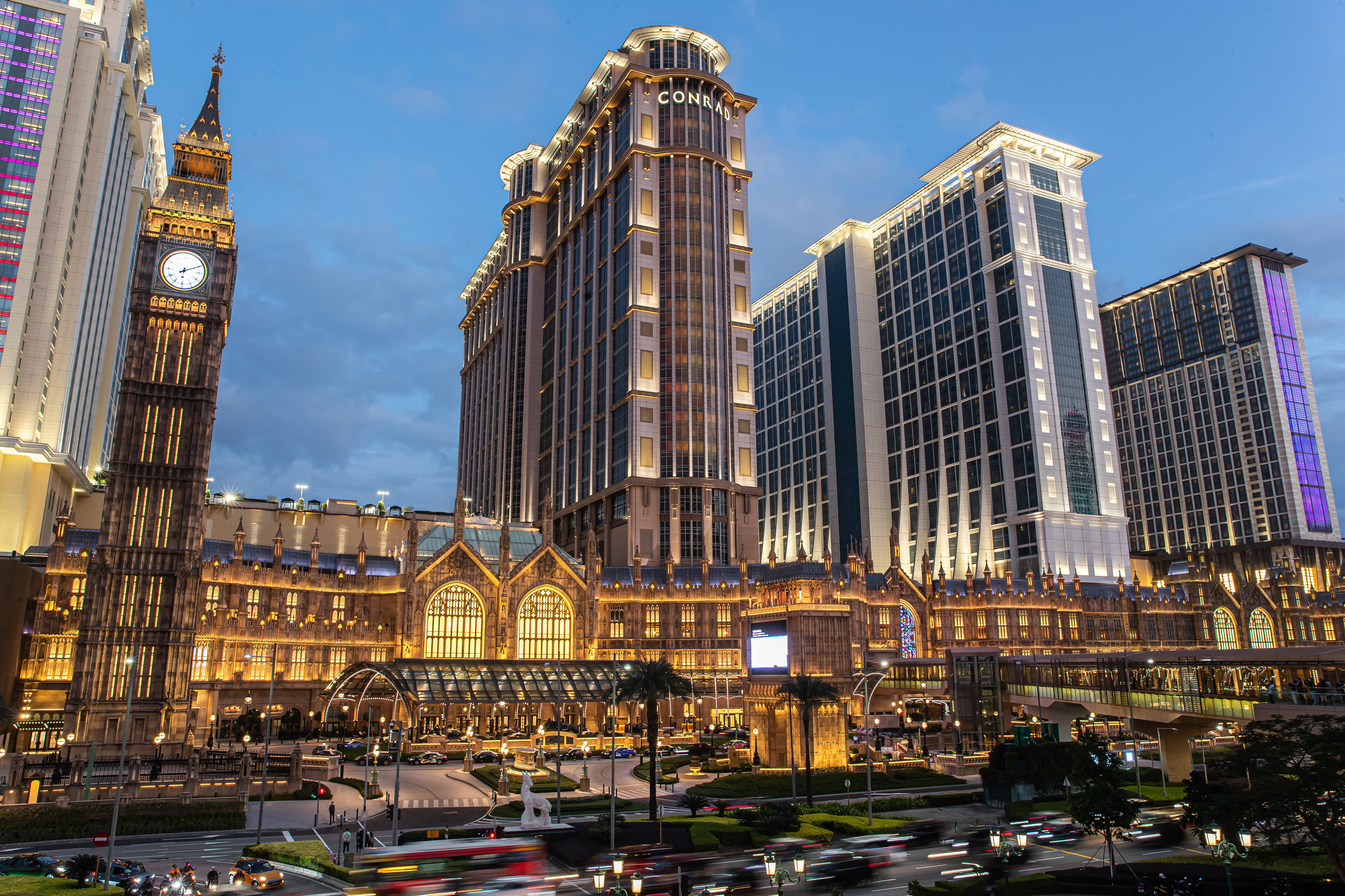 The Londoner Hotel (ex Holiday Inn Macao Cotai Central) 43/50