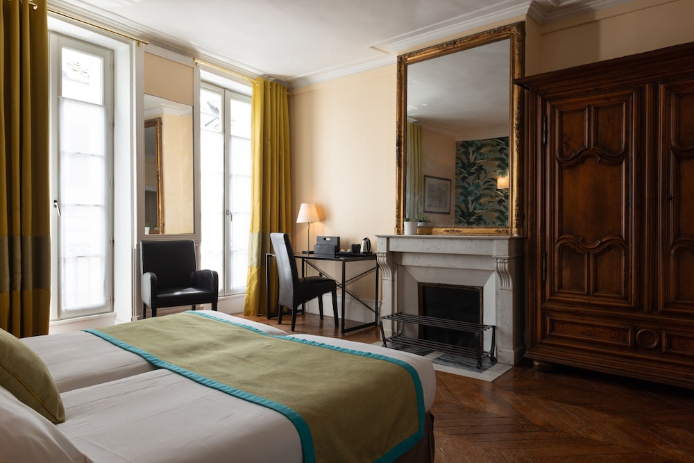 The Originals Boutique Hotel Victoria Fontainebleau 7/61