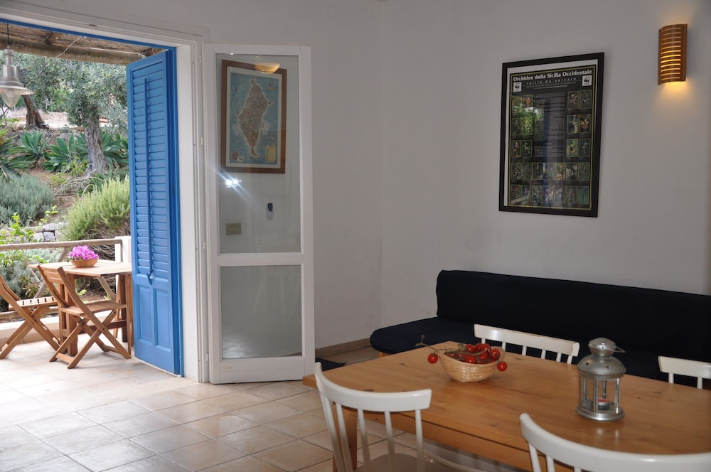 Marettimo Residence 11/61