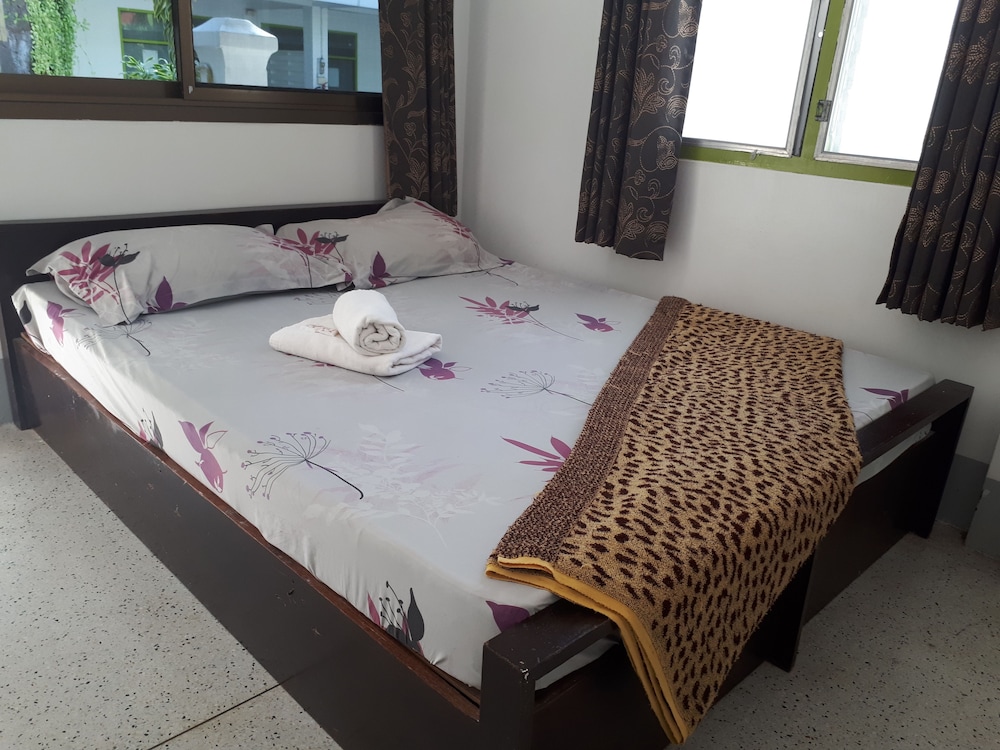 Sukhothai Bungalow 12/21