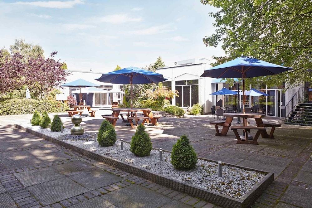 Novotel Coventry M6 J3 44/48