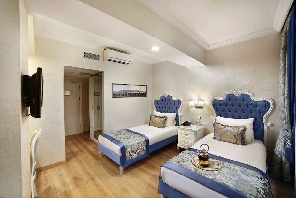 Ayasultan Boutique Hotel 55/64