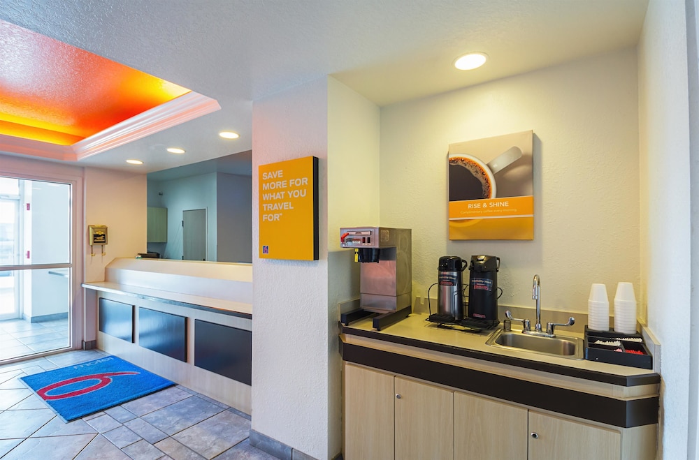 Motel6 San Antonio, TX - Sea World North 13/60