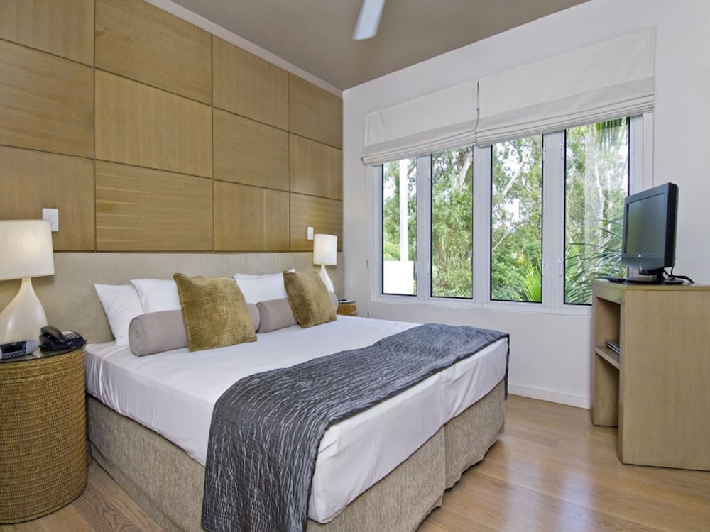 Beach Club Port Douglas 3 Bedroom Luxury Apartment 4/26