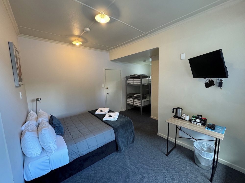 Room, Quadruple, Double and Twin Beds