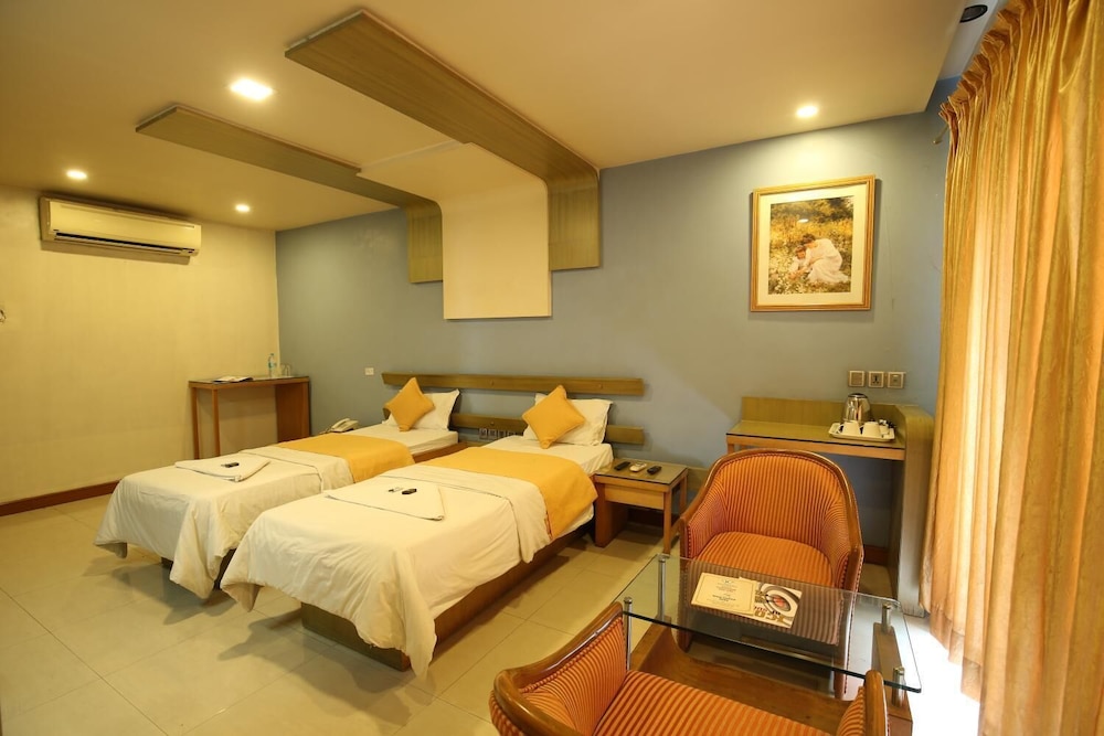 Hotel Kohinoor Square 6/37