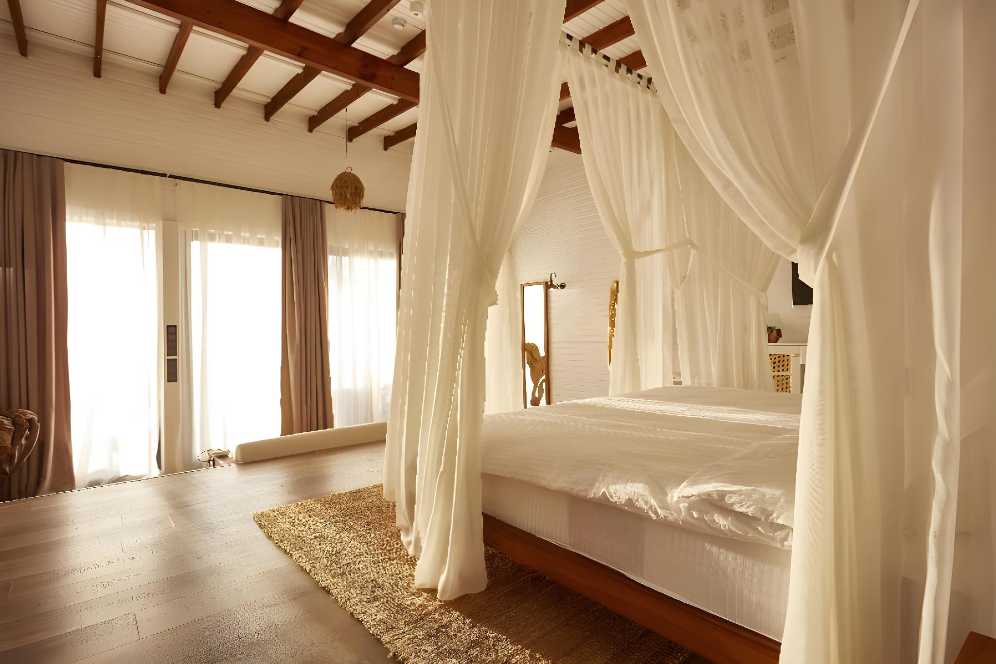 Penthouse, Villa