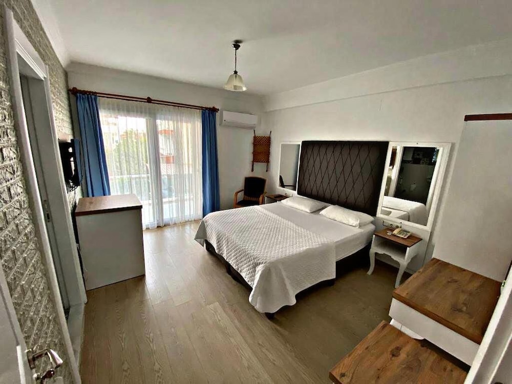 Lotus Boutique Hotel 9/42