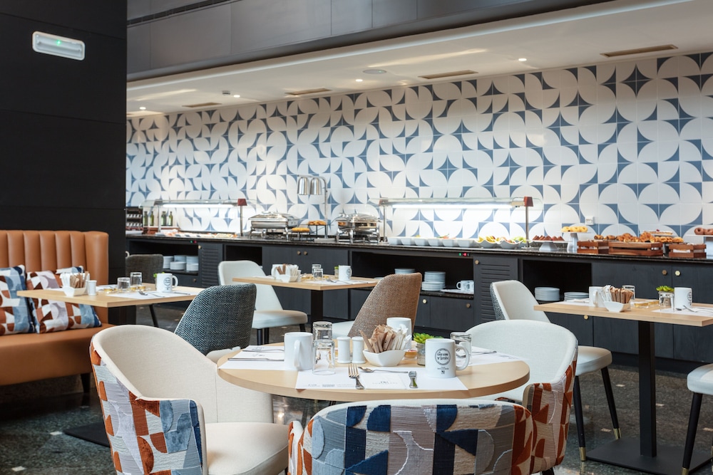 Eurostars Gran Madrid 70/100