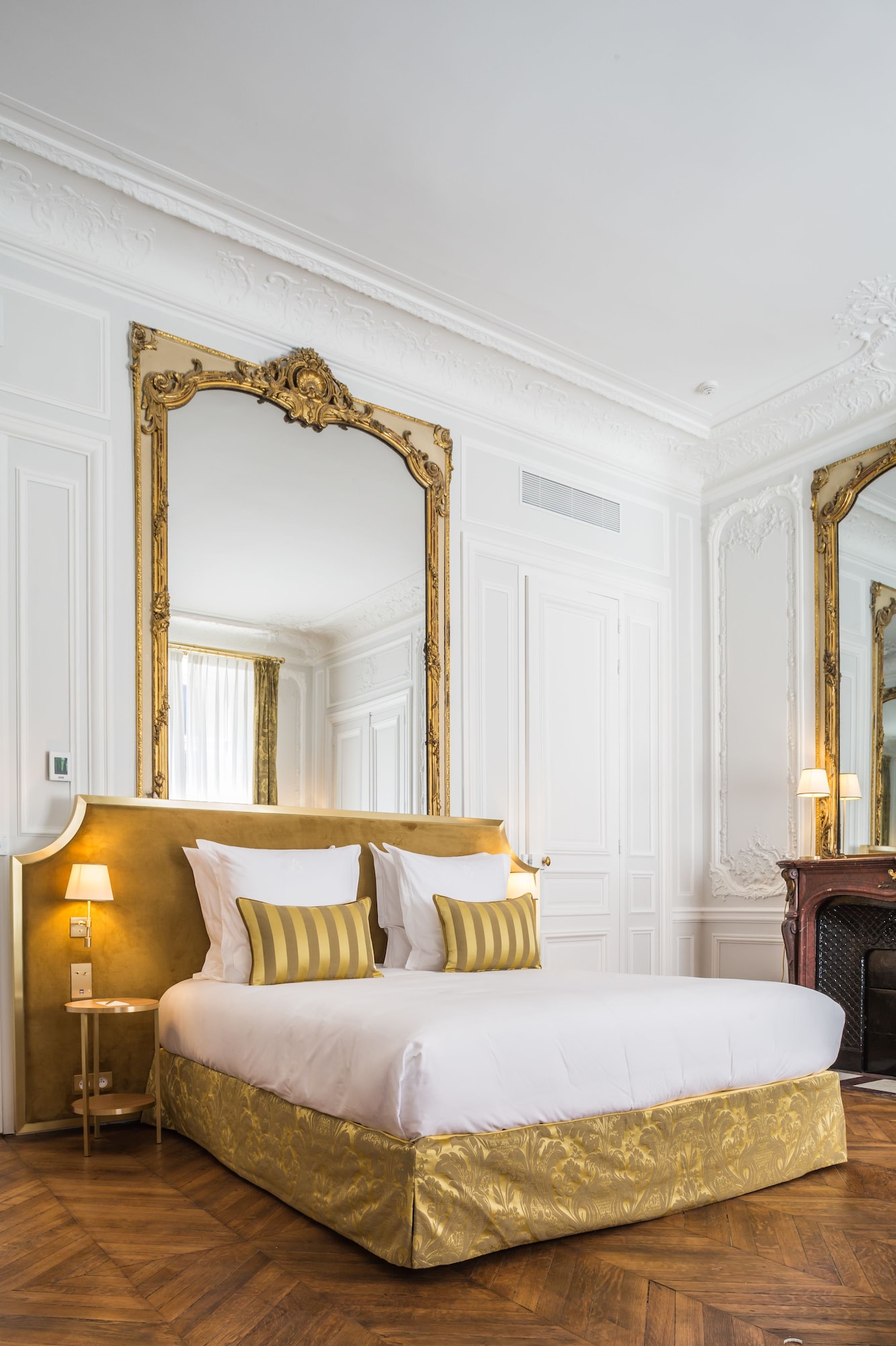 PRESTIGE, JUNIOR SUITE