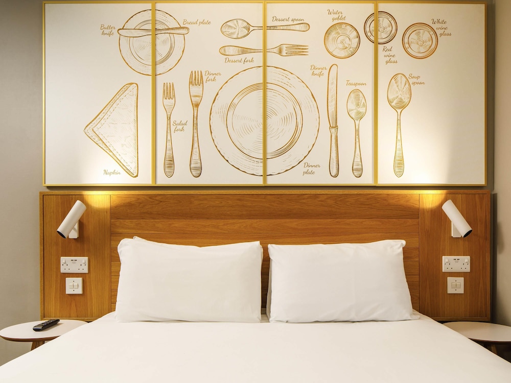 Ibis Styles Birmingham Centre Hotel 15/65