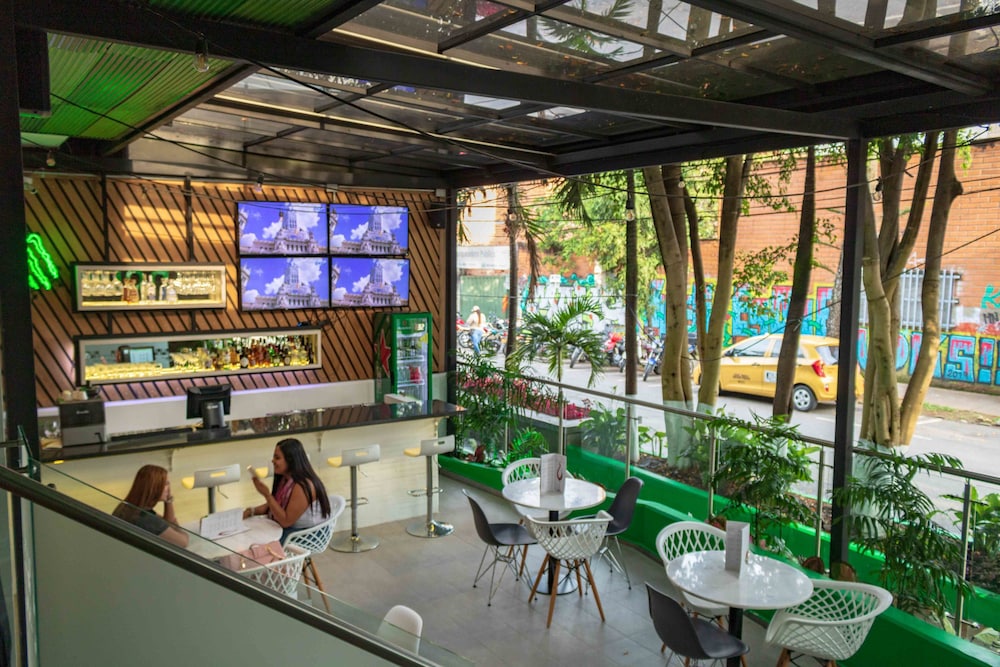 LLERAS GREEN HOTEL 52/71