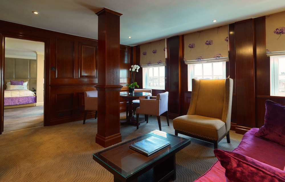 Radisson Blu Hotel London Bond Street 43/71