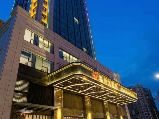 Qinchuan Hotel 6/55