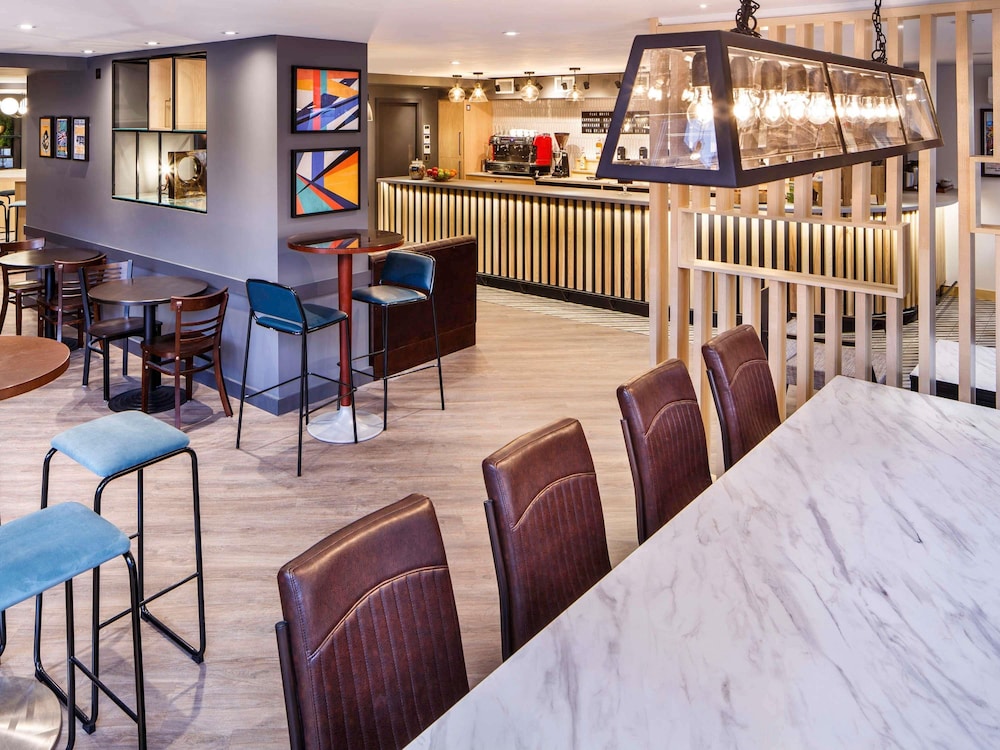 ibis budget Swindon 27/50