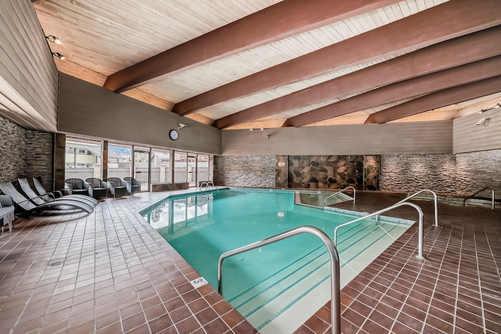 Jasper Inn And Suites 36/76