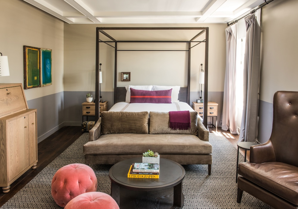 The Hollywood Roosevelt 30/50