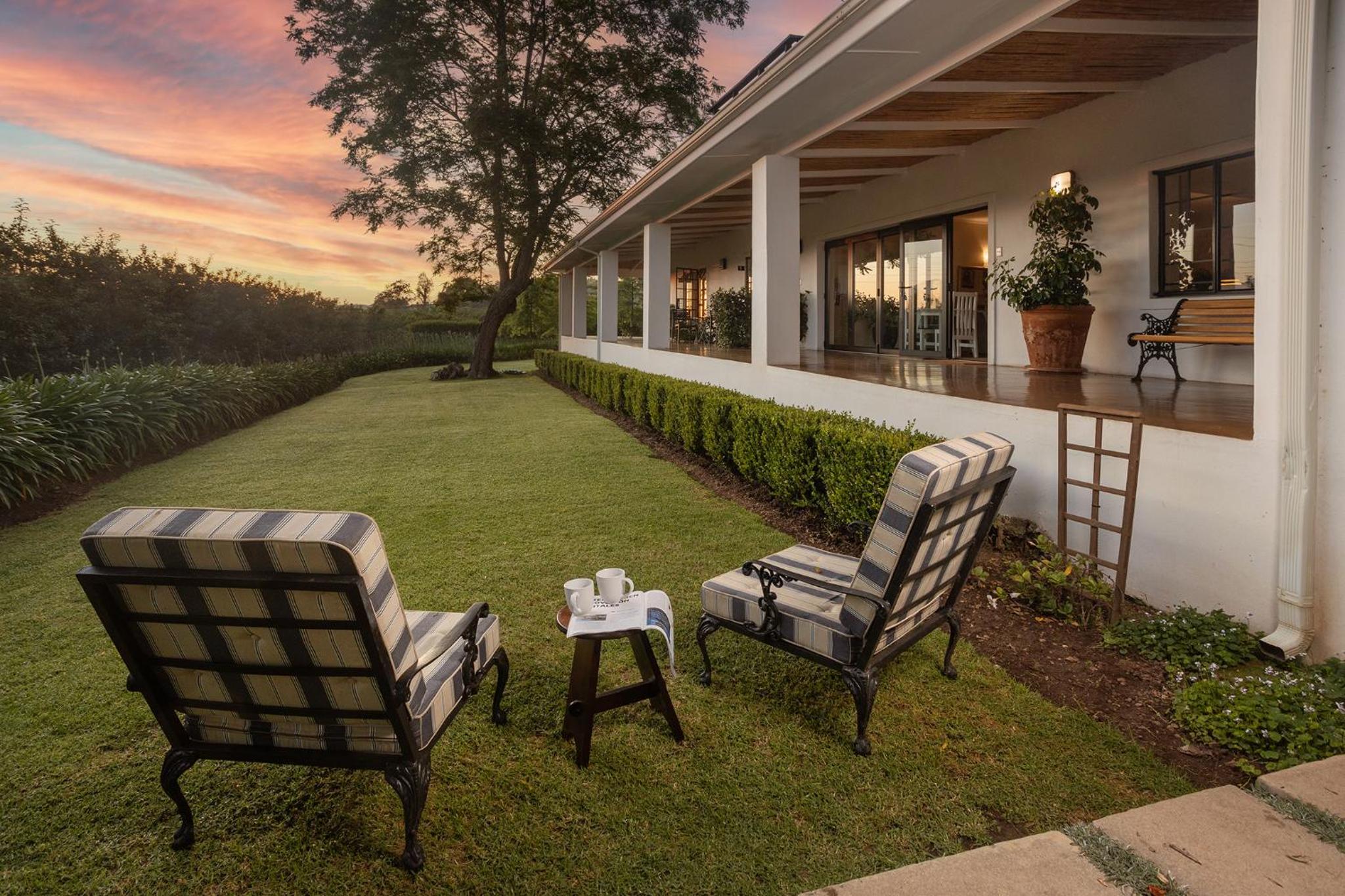 Elgin Country Lodge 32/40