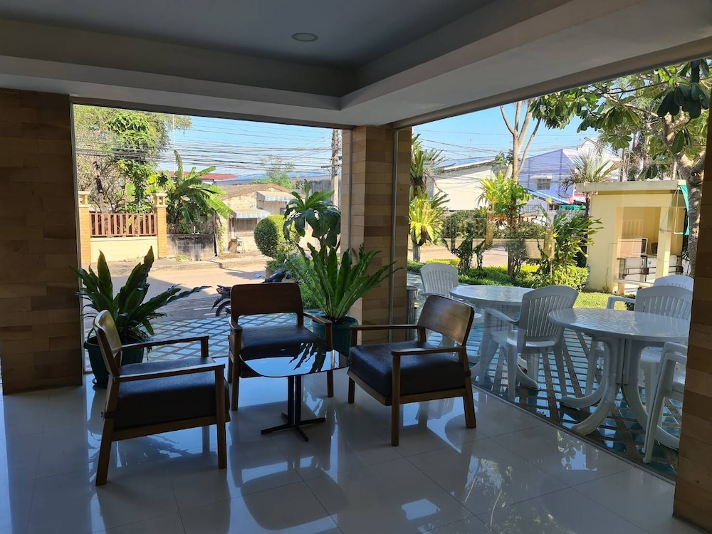 Suklutai Hotel & Serviced Apartment 37/49