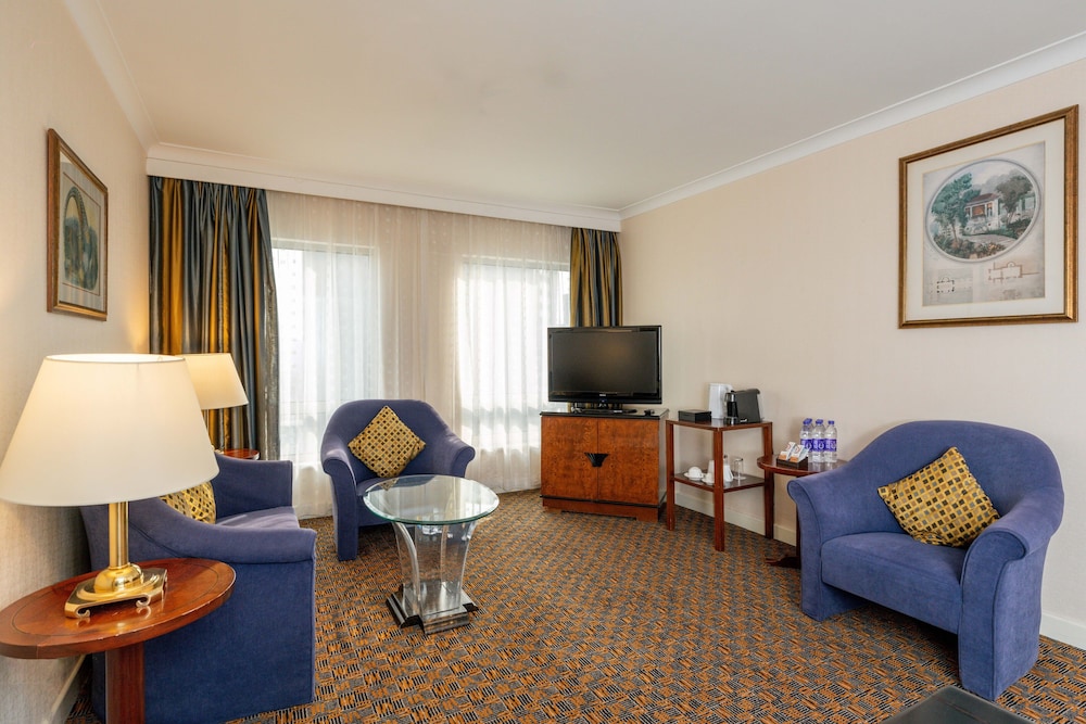 Grand Skylight Hotel Royal 30/34