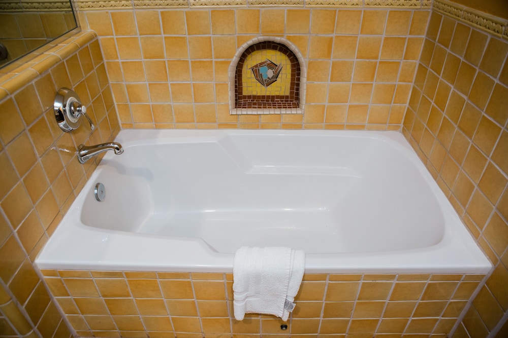 Su Nido All Suites Boutique Inn 55/64
