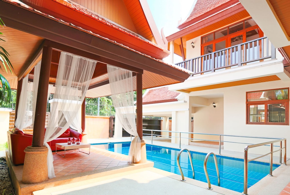 Sweet Villa Pattaya 48/72