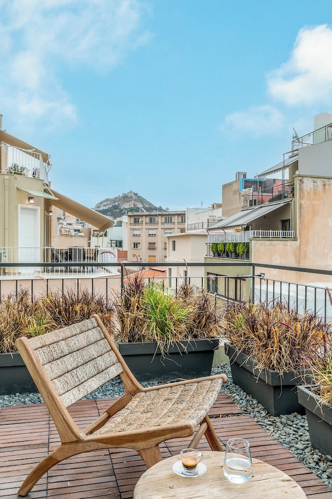 Lofus Bio Suites 47/50