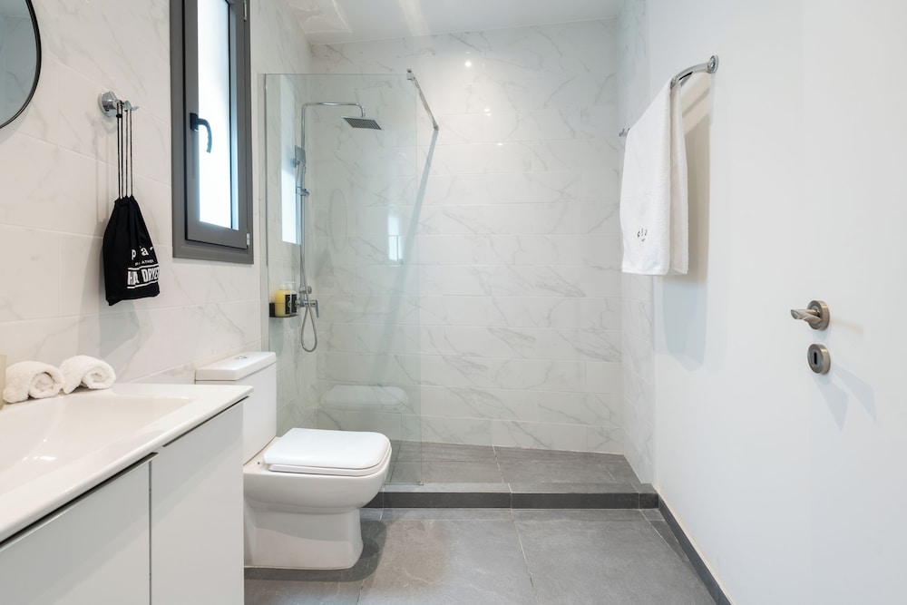 Play Psyri Athens, a member of Brown Hotels 43/49