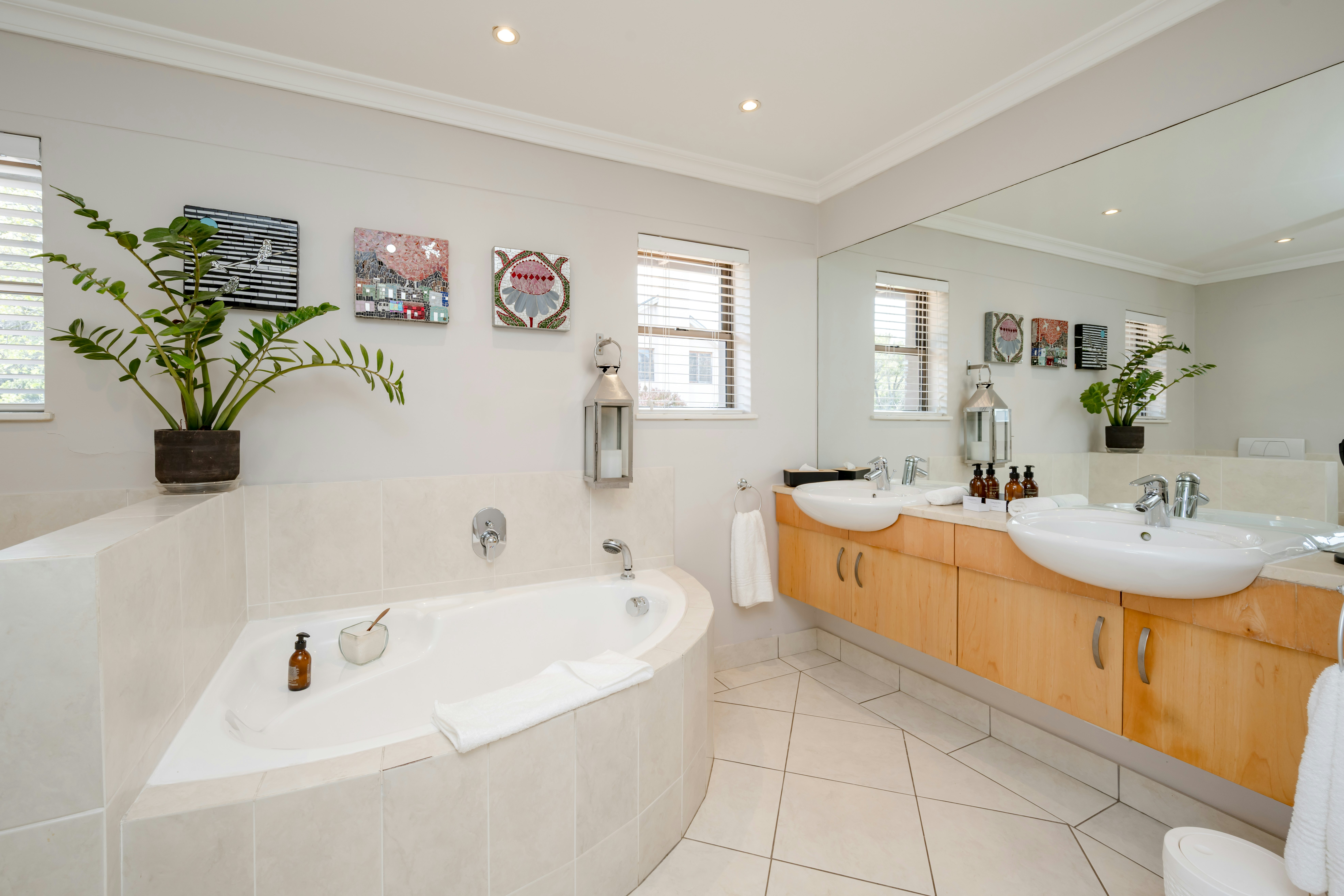 Camps Bay Retreat 63/64