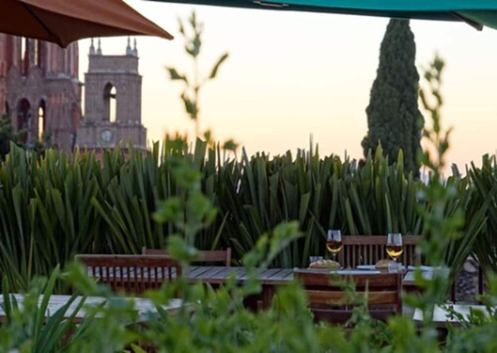 Casa de los Olivos 42/47