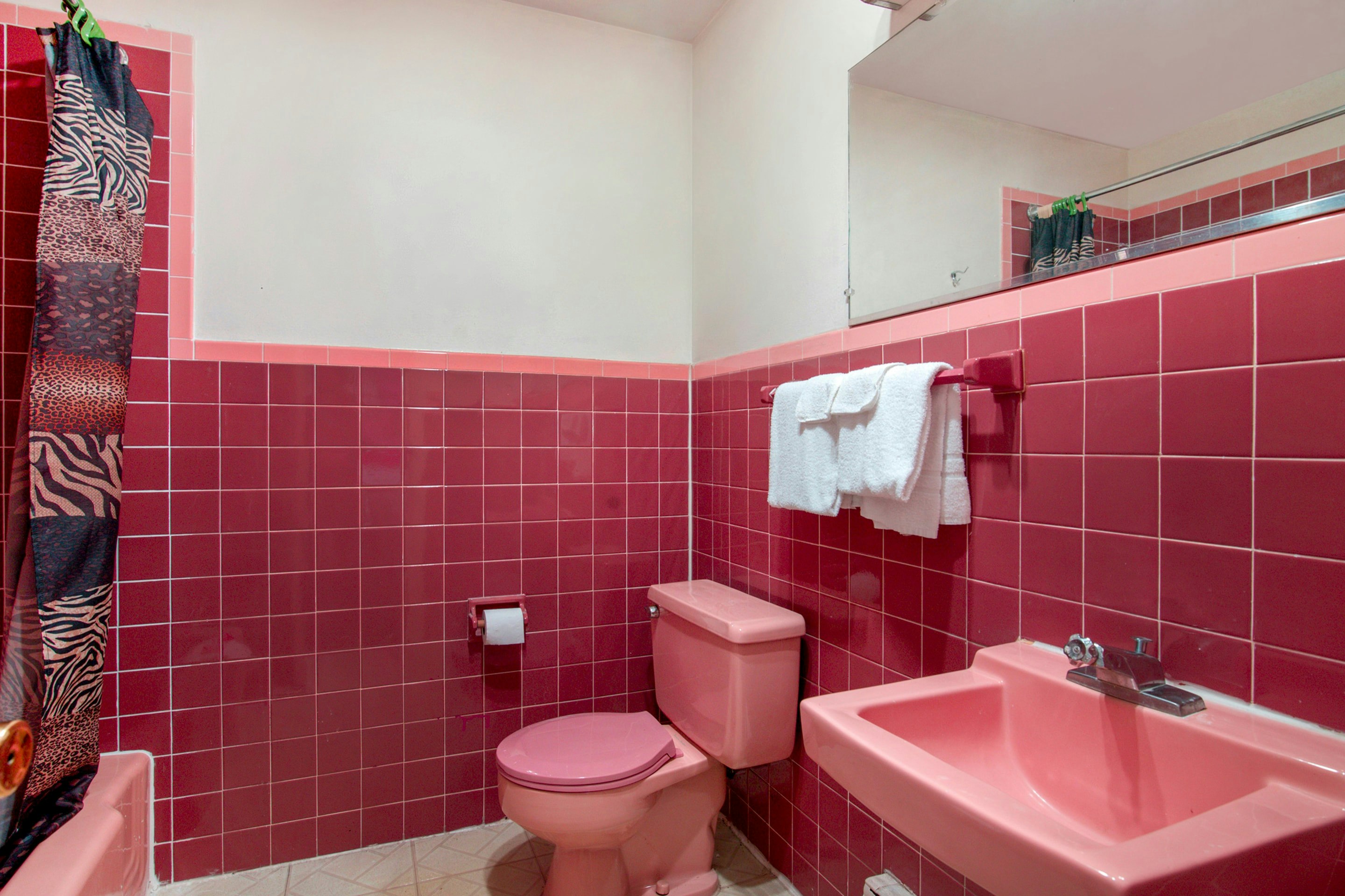Hotel Dalton PA I-81 42/46