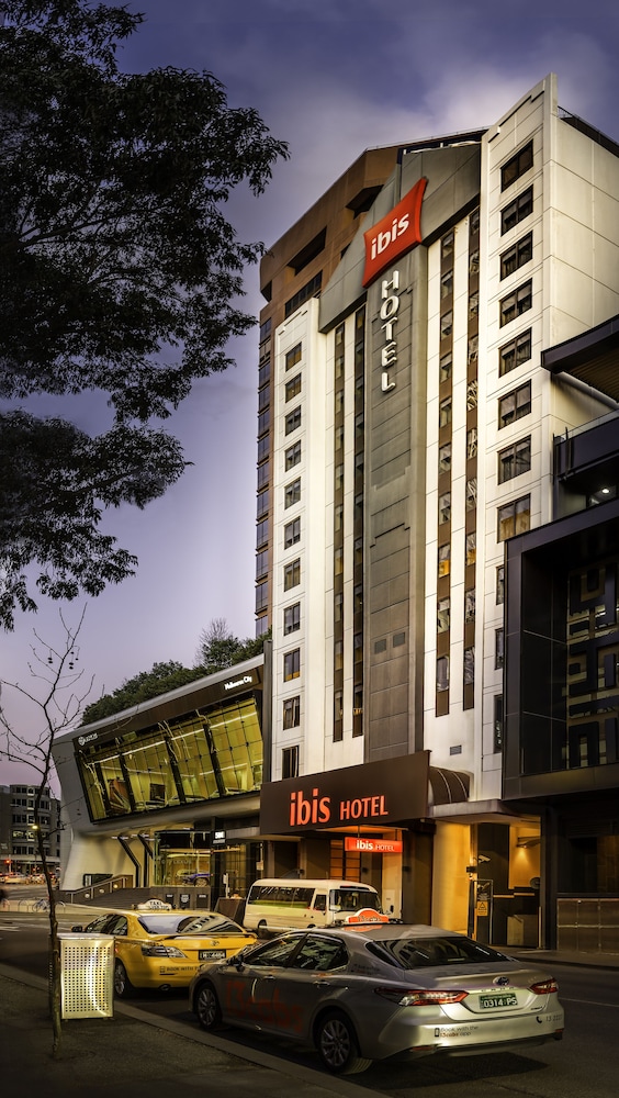 ibis Melbourne Hotel and Apartments 1/70