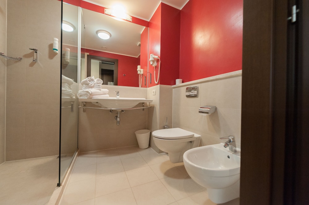 Kona Hotel Verona 47/50