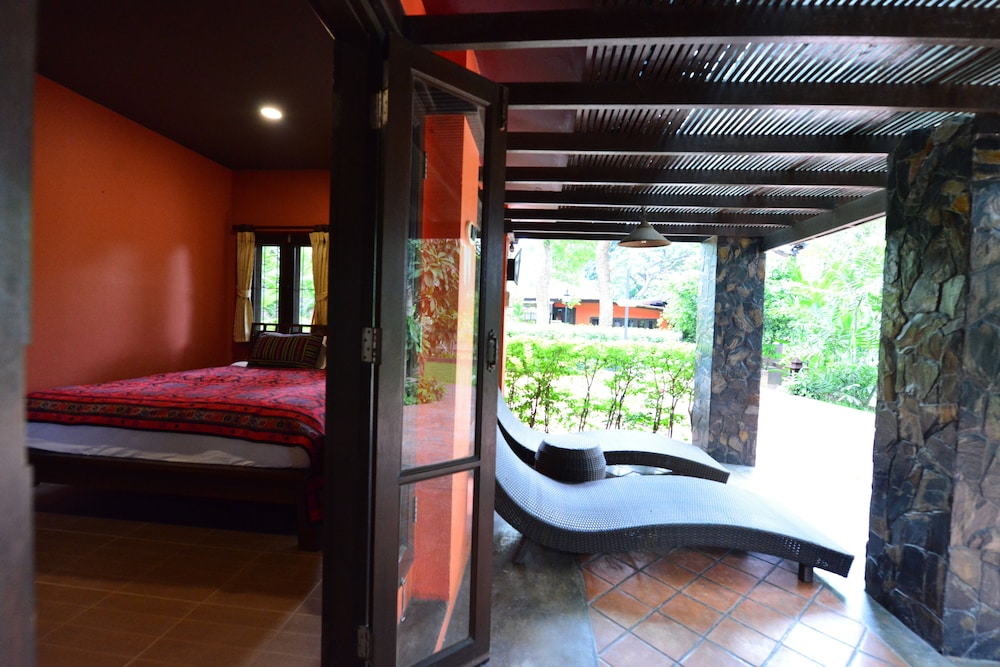 Baan Namping Riverside Village Chiang Mai 43/44