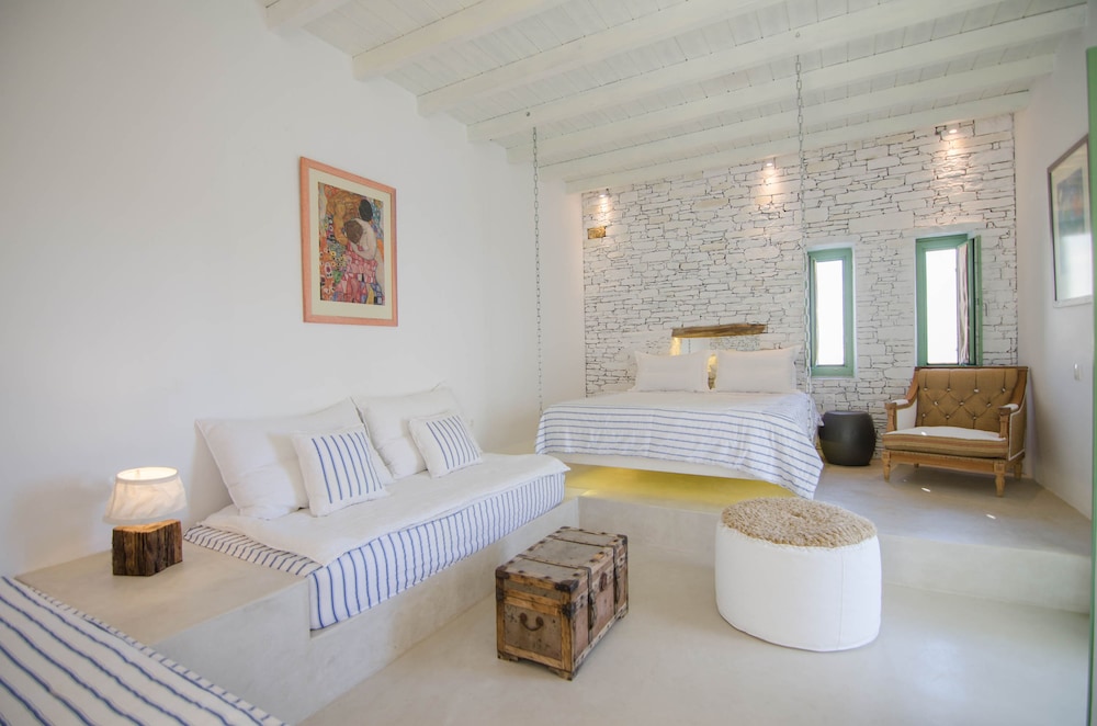 Levantes Ios Boutique Hotel 53/74