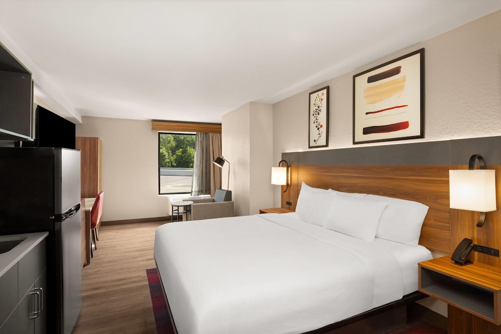 Hawthorn Extended Stay by Wyndham Nashville Airport/Opryland 17/50