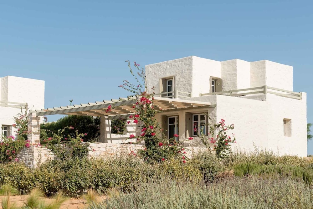 STAGONES LUXURY VILLAS 3/50
