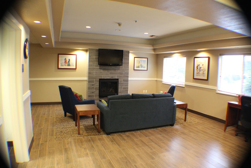 Comfort Inn and Suites Ocean Shores 8/34