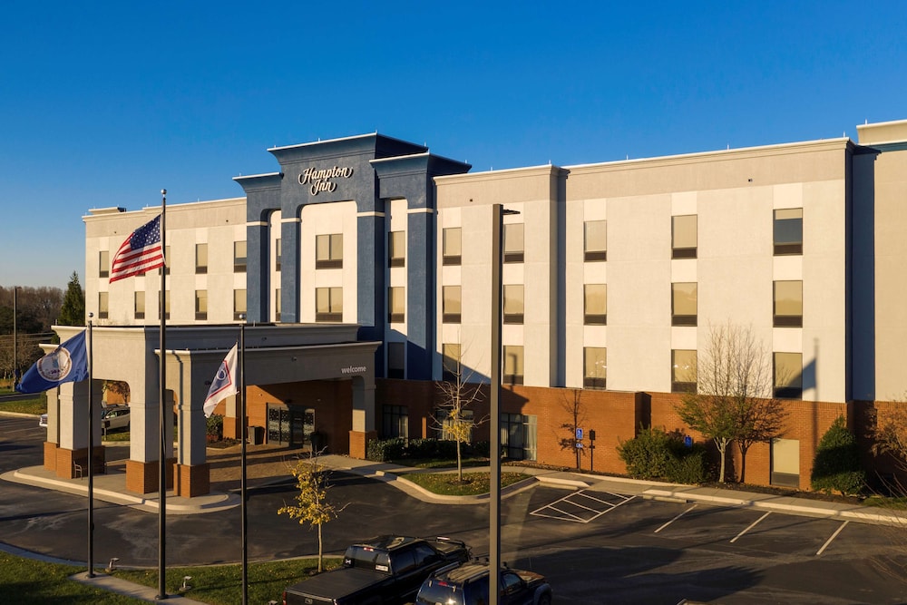 Hampton Inn Gretna 3/24