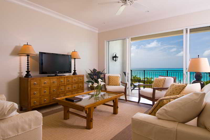 The Regent Grand on Grace Bay Beach 20/49