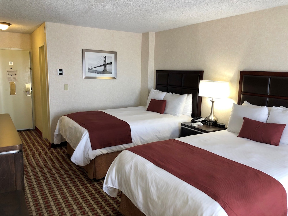Best Western Plus Grosvenor Airport Hotel 9/48