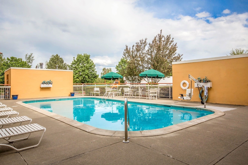 Quality Inn Colchester - Burlington 1/61