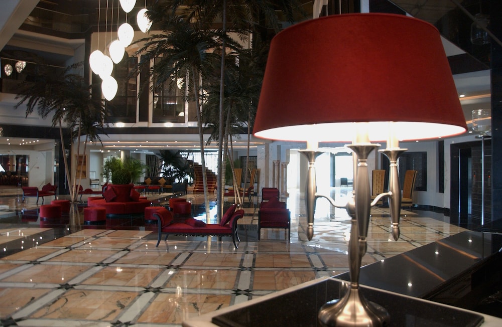 The Russelior Hotel & Spa 67/77