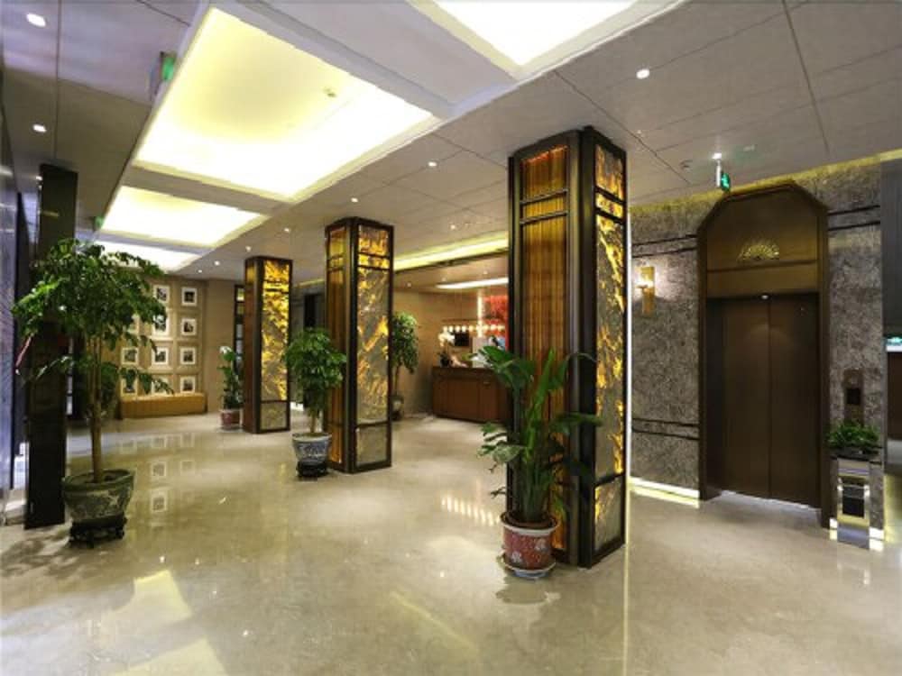 Jinjiang Metropolo Classiq Shanghai Nanjing Road (East) 7/50