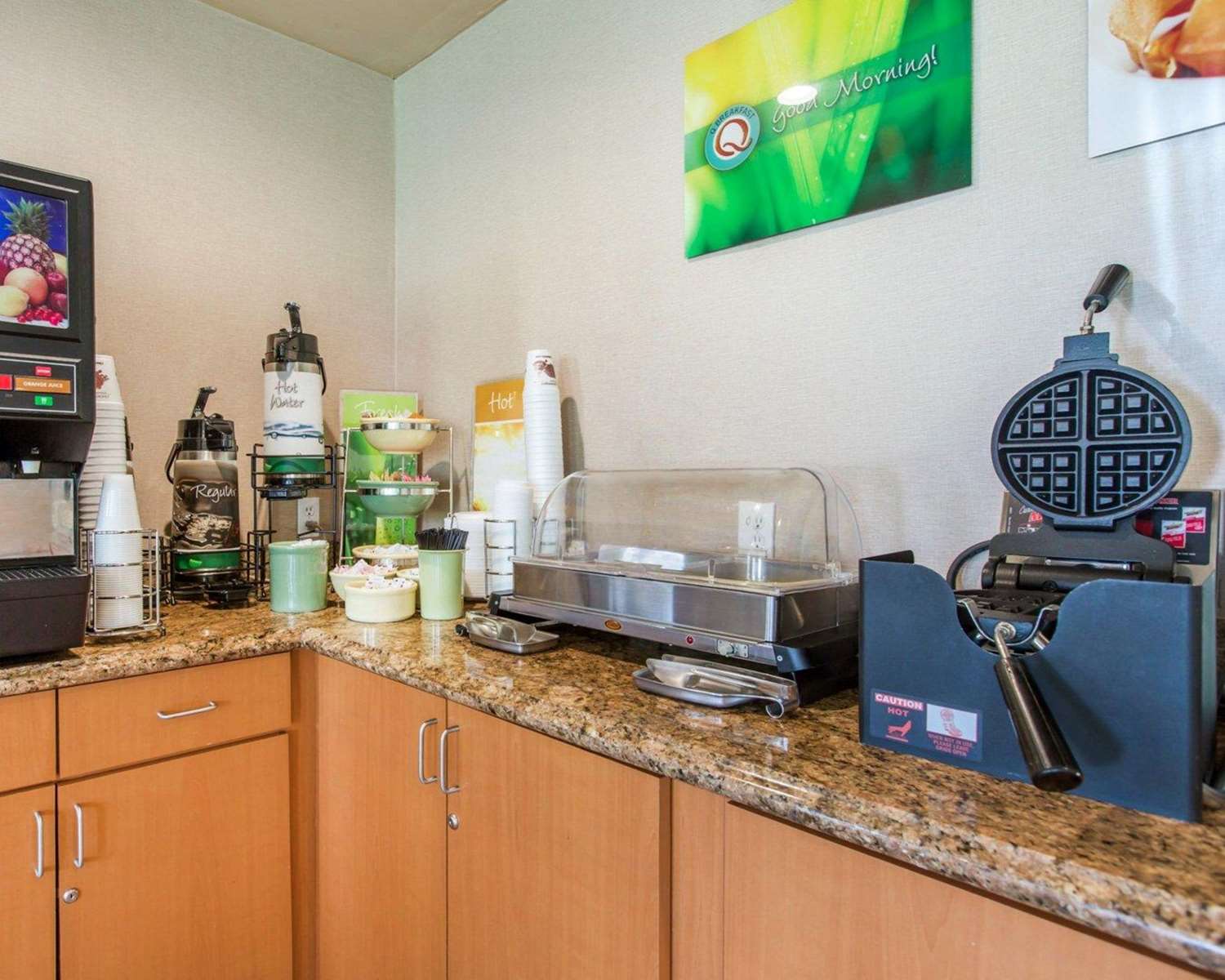 Quality Inn San Bernardino CA 10/43