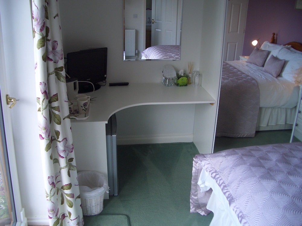 Quixhill Denstone - Exmoor B&amp;B 7/17