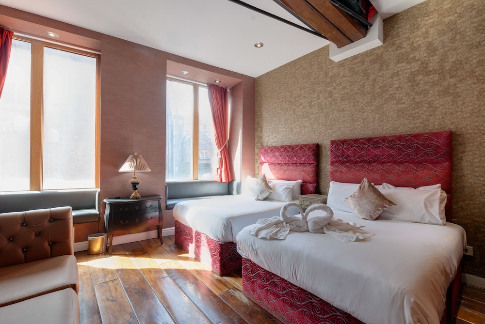 Signature Living Apart Hotel 13/57